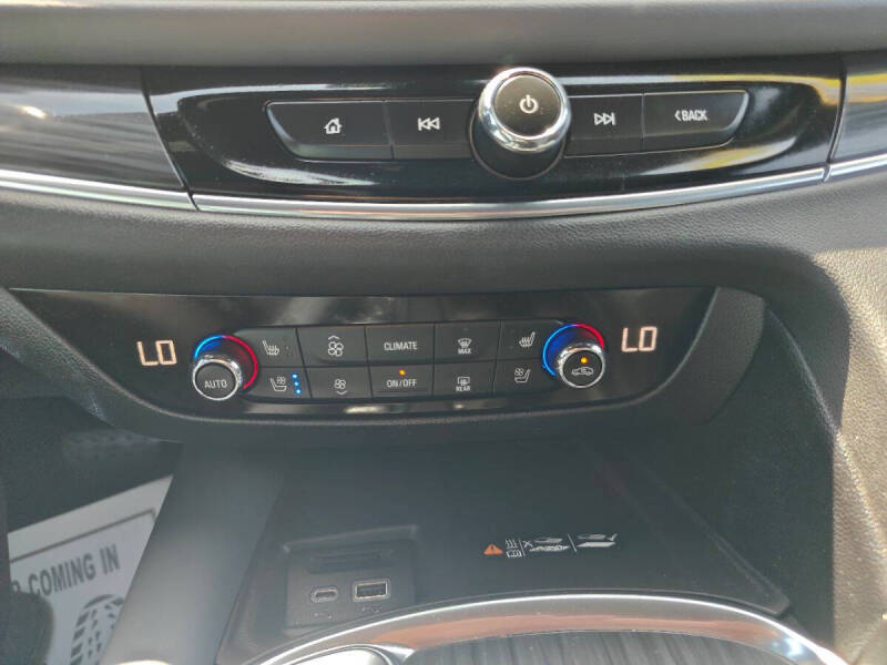 2024 Buick Enclave Premium