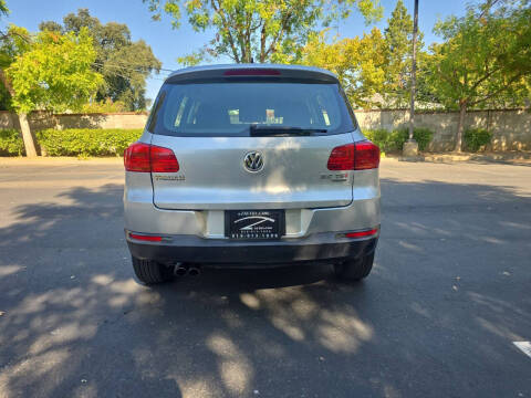 2015 Volkswagen Tiguan S 4Motion