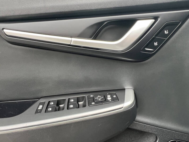 2023 Kia EV6 Wind