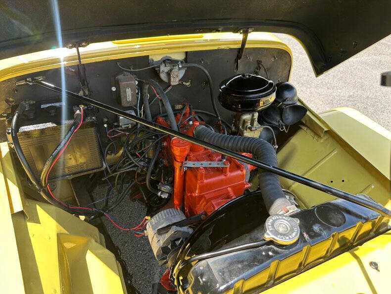 1948 Willys Jeepster