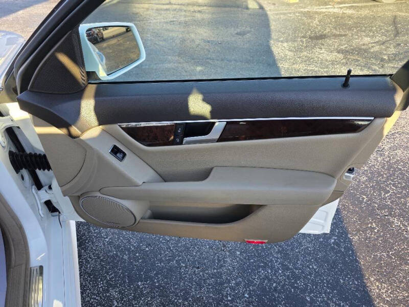 2014 Mercedes-Benz C-Class