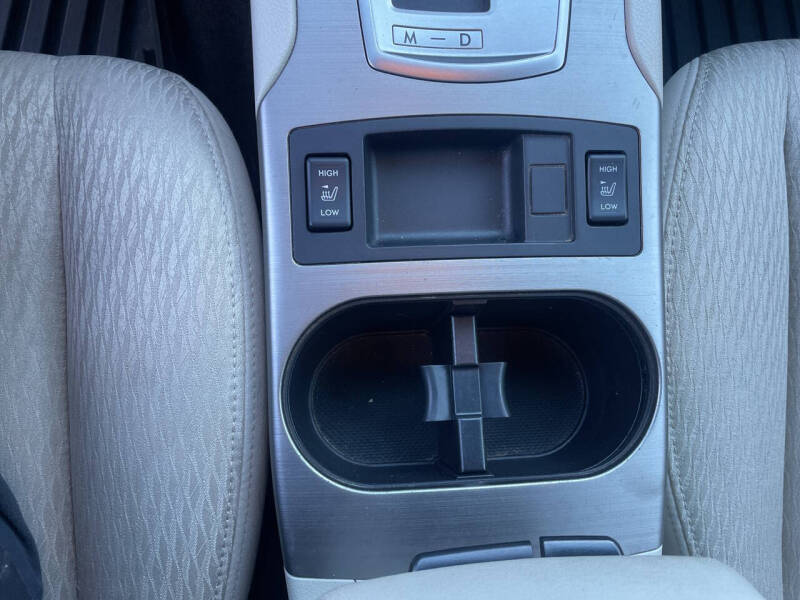 2011 Subaru Outback 2.5i Premium