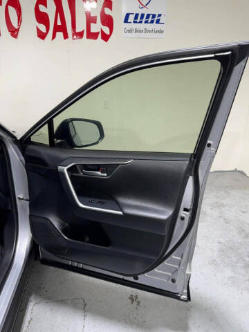 2019 Toyota RAV4 Hybrid XSE