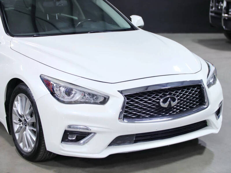 2021 Infiniti Q50 Luxe