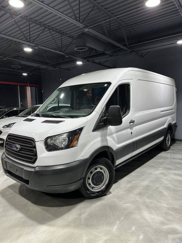 2016 Ford Transit Base