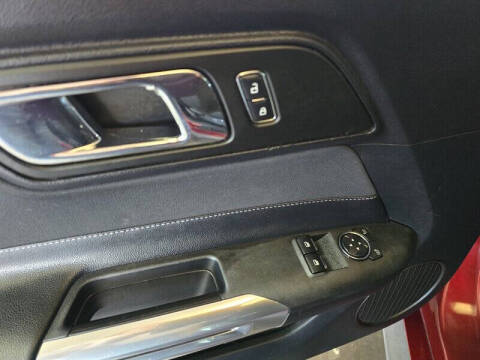 2015 Ford Mustang V6