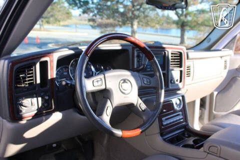 2005 Cadillac Escalade