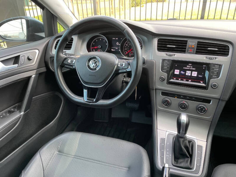 2015 Volkswagen Golf TSI SEL