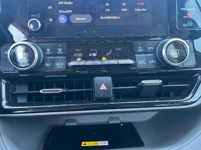 2023 Toyota Highlander 33