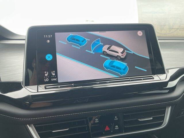 2026 Volkswagen Atlas Cross Sport SE