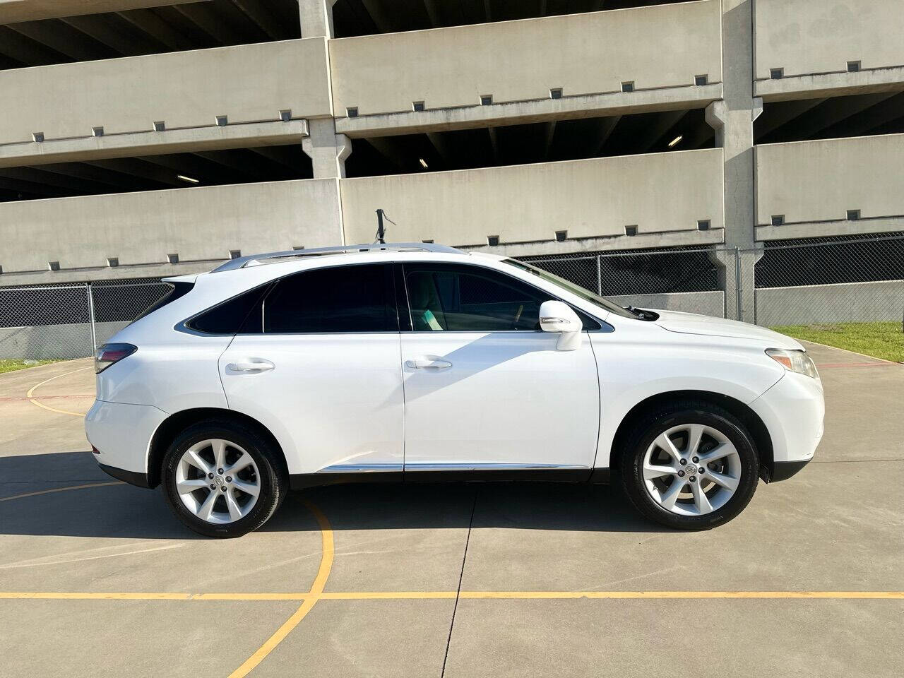 2010 Lexus RX 350 for sale at Central Union Auto Finance LLC in Austin, TX