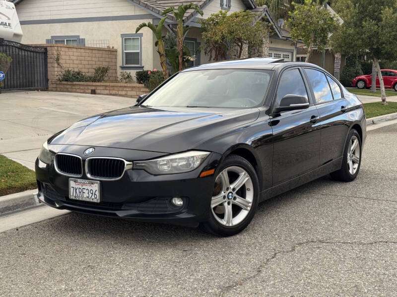 2015 BMW 3 Series 320i photo 2