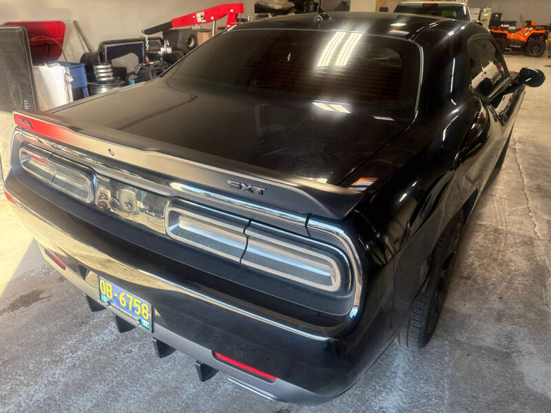 2022 Dodge Challenger SXT