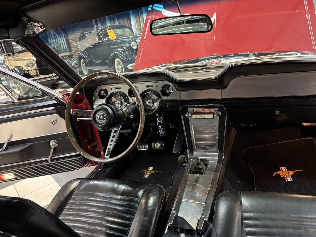 1967 Ford Mustang 31