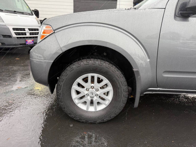 2019 Nissan Frontier SV