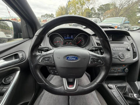 2017 Ford Focus ST