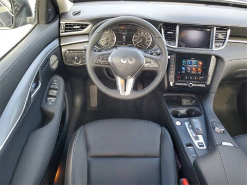 2025 Infiniti QX50 Luxe