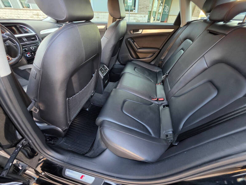 2016 Audi A4 2.0T quattro Premium