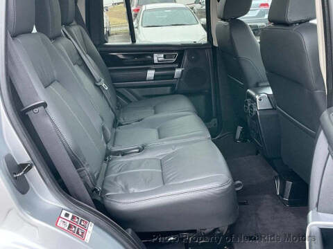 2016 Land Rover LR4 HSE LUX