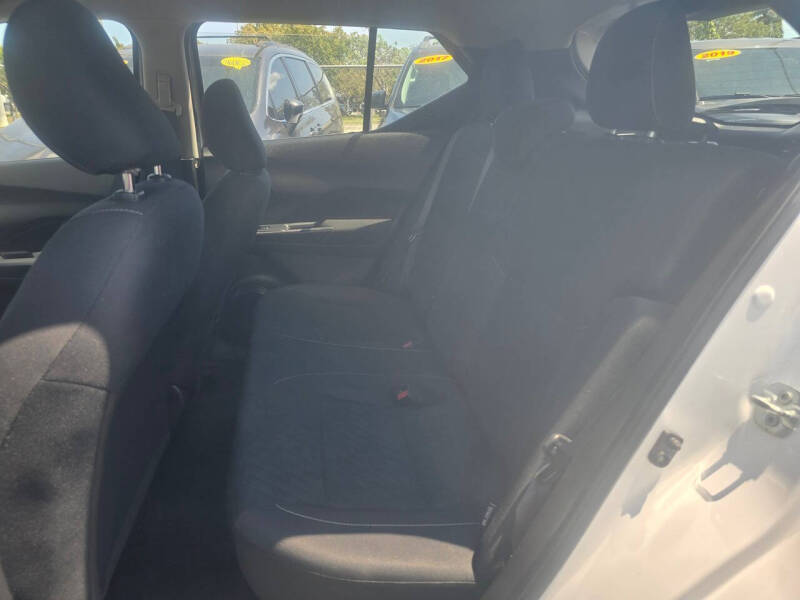 2022 Nissan Kicks S