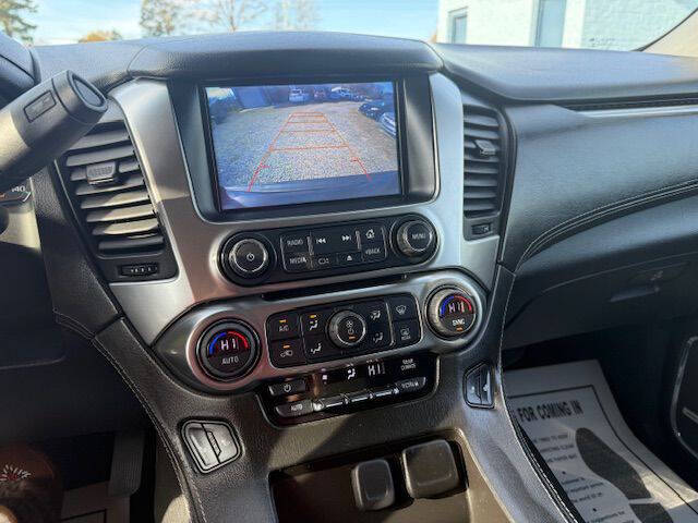 2017 Chevrolet Suburban LT