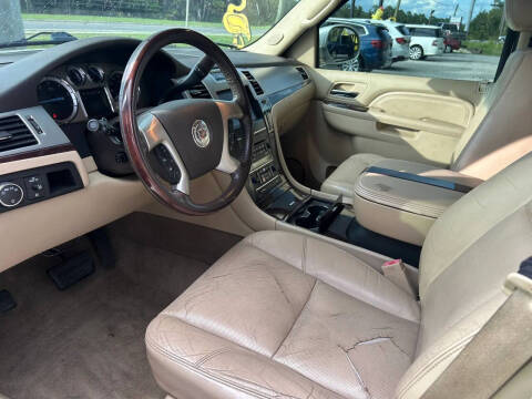 2011 Cadillac Escalade Premium