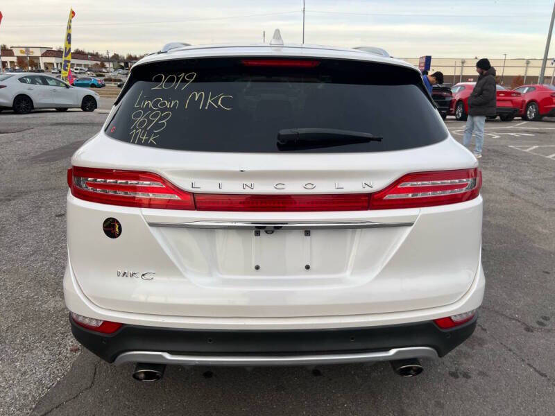 2019 Lincoln MKC Select