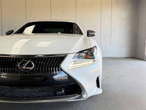 2017 Lexus RC 200t