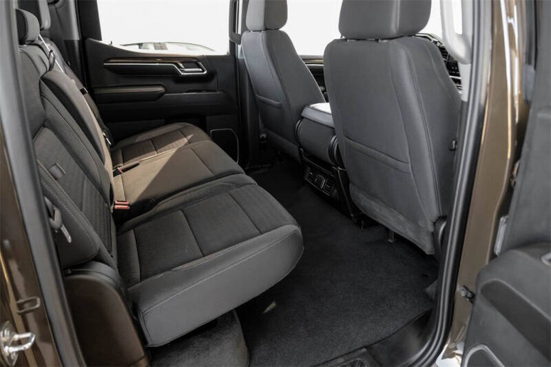 2023 GMC Sierra 1500 Elevation Standard