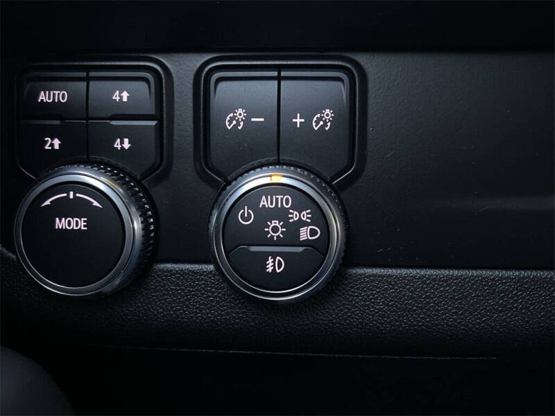 2021 GMC Yukon XL AT4