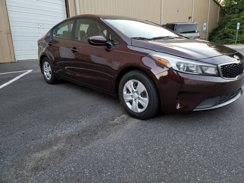 2017 Kia Forte for sale at HESSCars.com in Charlotte NC