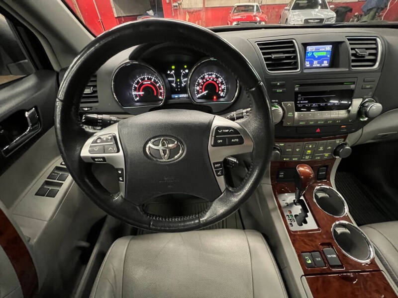 2012 Toyota Highlander Limited