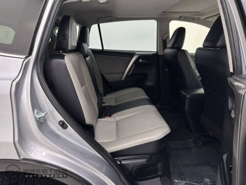 2017 Toyota RAV4 Hybrid Limited