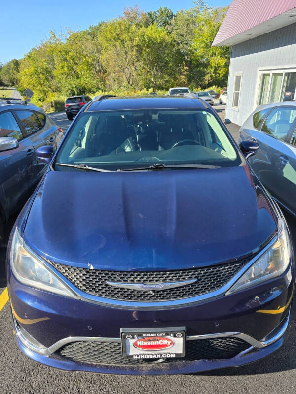 2018 Chrysler Pacifica Touring L Plus