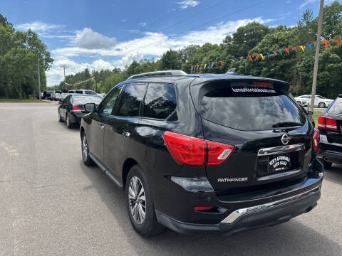 2019 Nissan Pathfinder SL