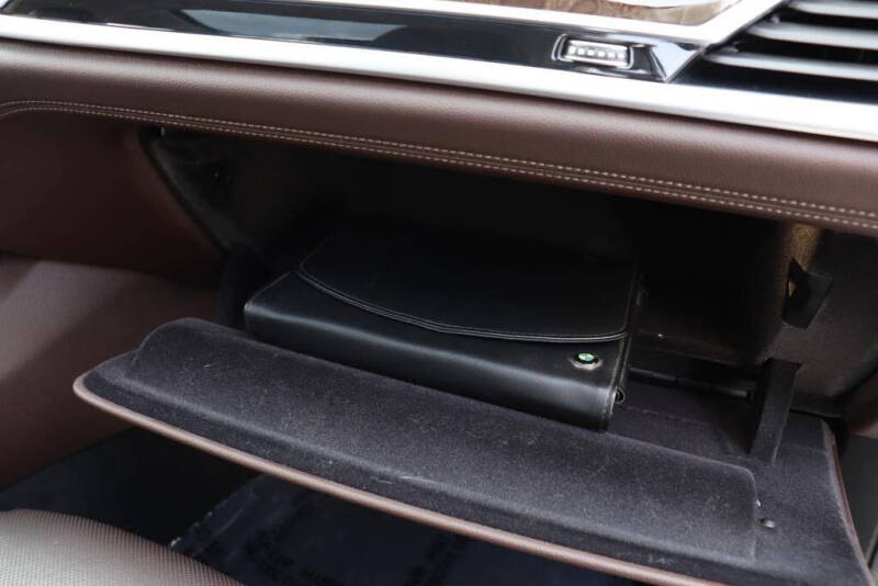 2016 BMW 7 Series 740i