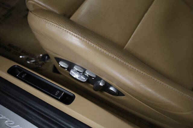 2014 Porsche 911 Carrera 4S