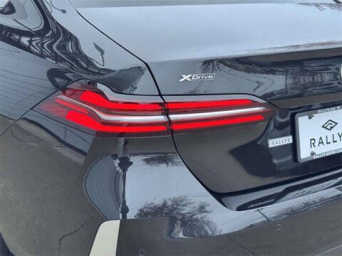 2025 BMW 5 Series 530i xDrive