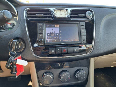 2013 Chrysler 200 Limited