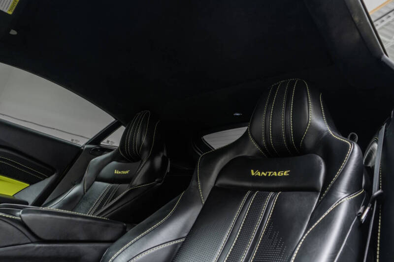 2019 Aston Martin Vantage
