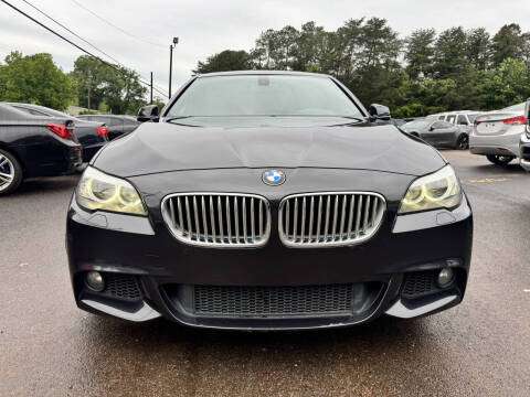 2012 BMW 5 Series 550i