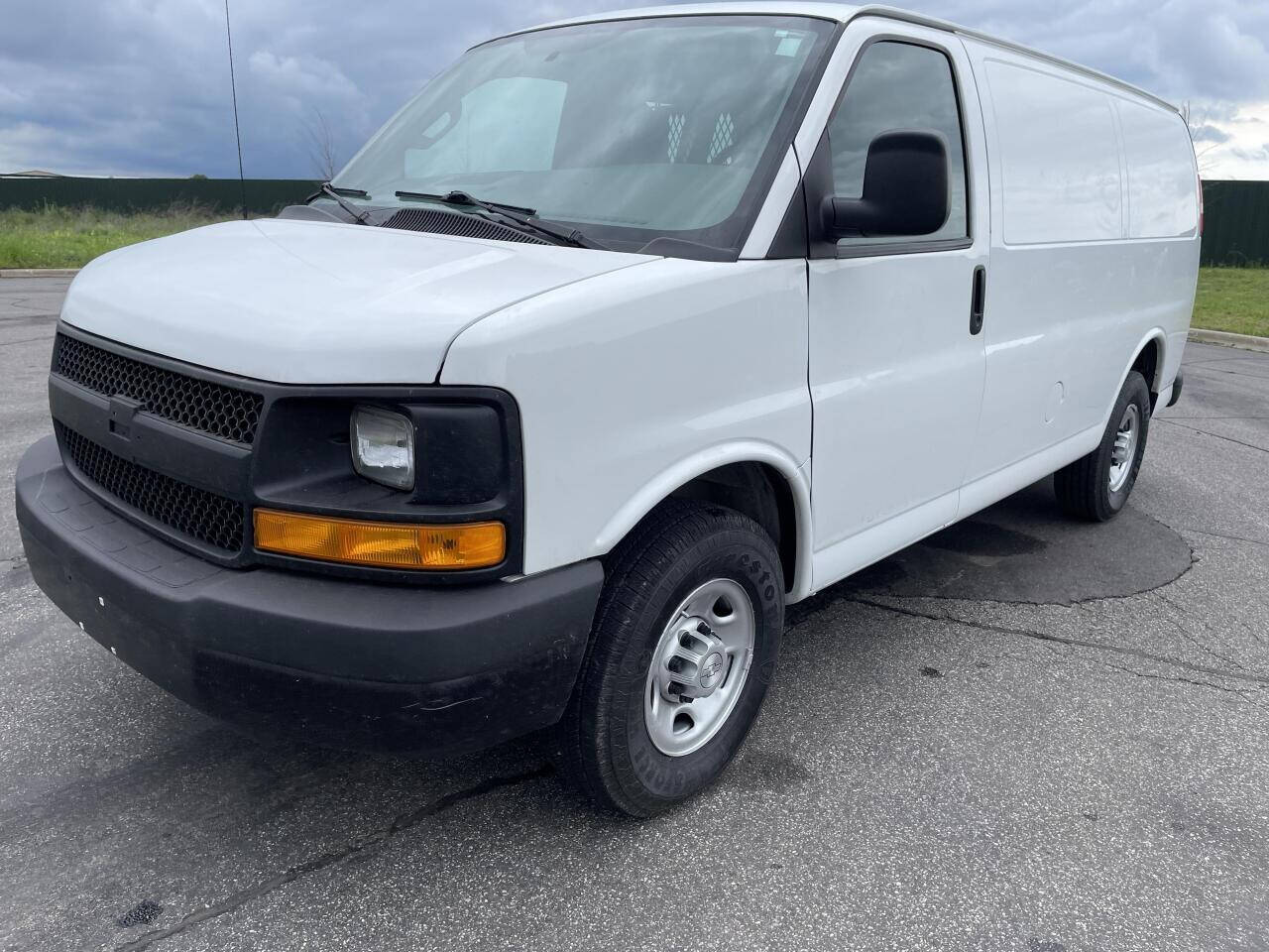 2016 Chevrolet Express for sale at Twin Cities Auctions in Elk River, MN