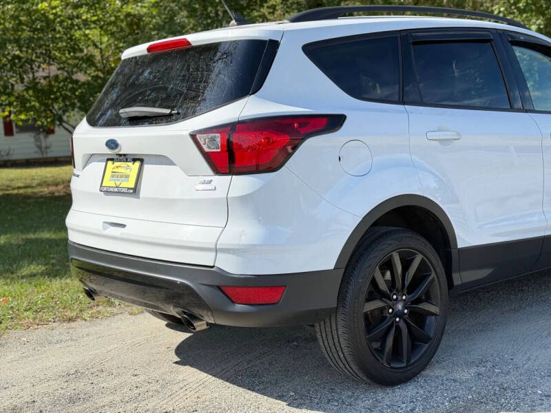 2019 Ford Escape SE