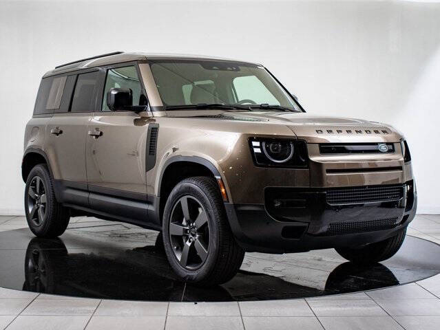 2026 Land Rover Defender 110 P300 S