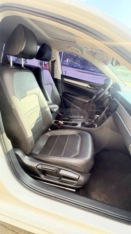 2021 Volkswagen Passat SE