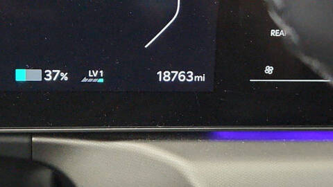 2024 Kia EV9 Land