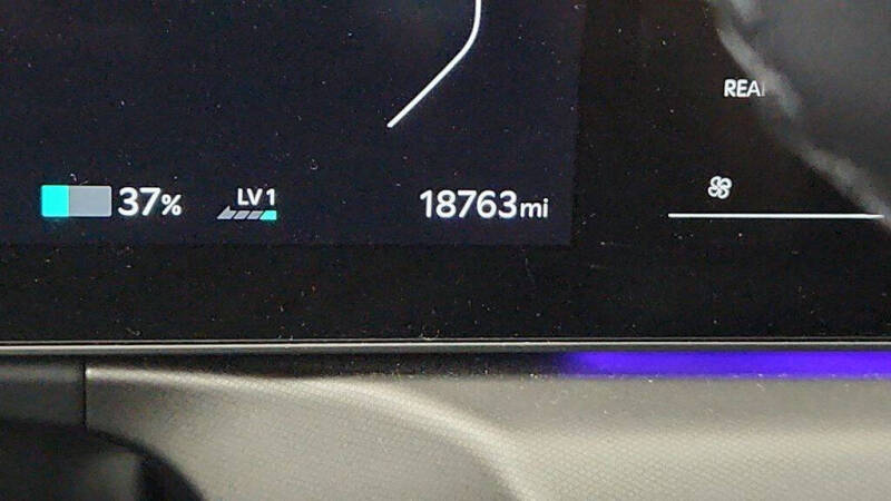2024 Kia EV9 Land