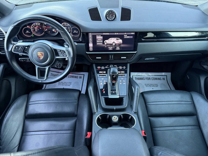 2020 Porsche Cayenne Coupe