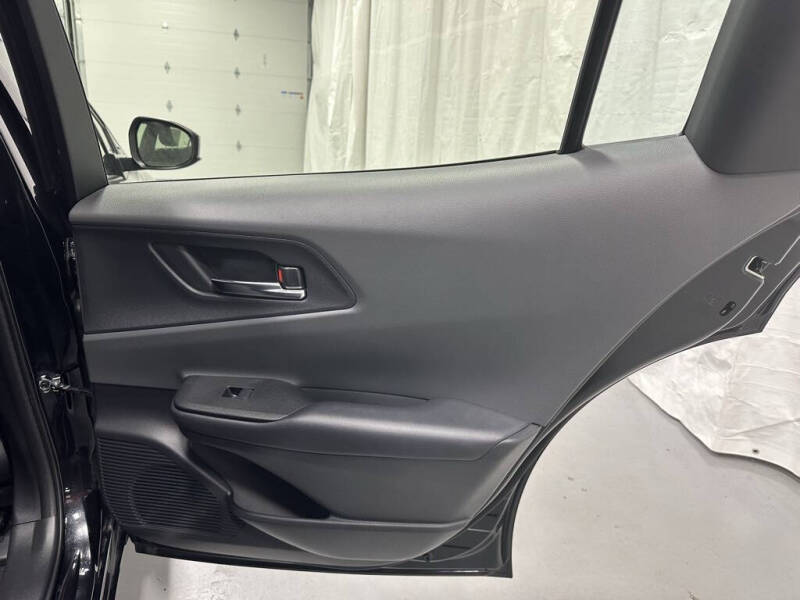 2025 Toyota Prius XLE