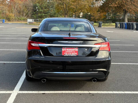 2012 Chrysler 200 Limited